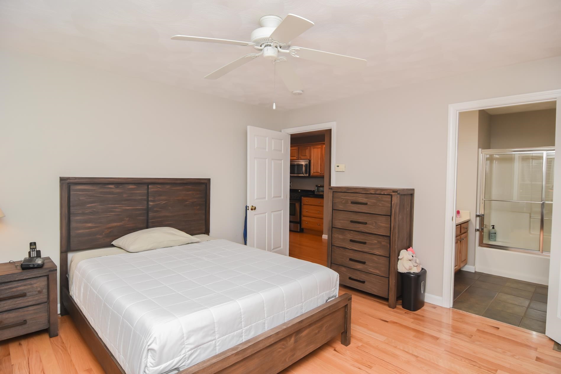 46 Hadleigh Road Windham, NH 03087 - Photo 13 of 49