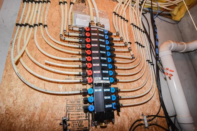 $490,000 | 46 Hadleigh Road, Windham, NH 03087