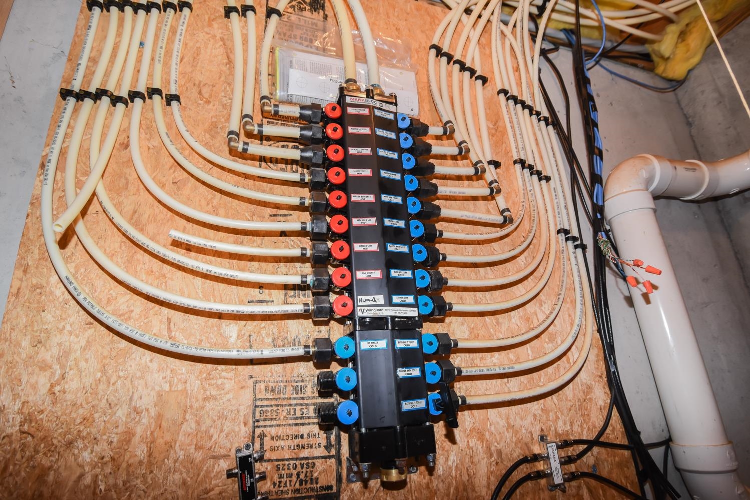 46 Hadleigh Road Windham, NH 03087 - Photo 37 of 49