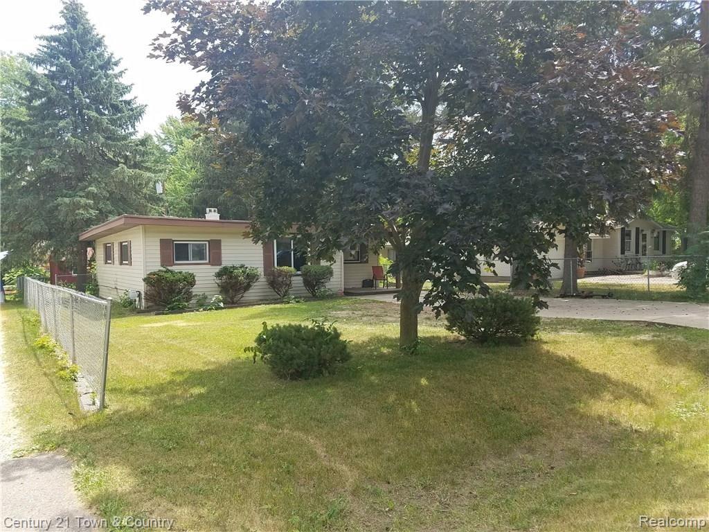3371 Longview Avenue Rochester, MI 48307 - Photo 15 of 15 20170622_123413.jpg