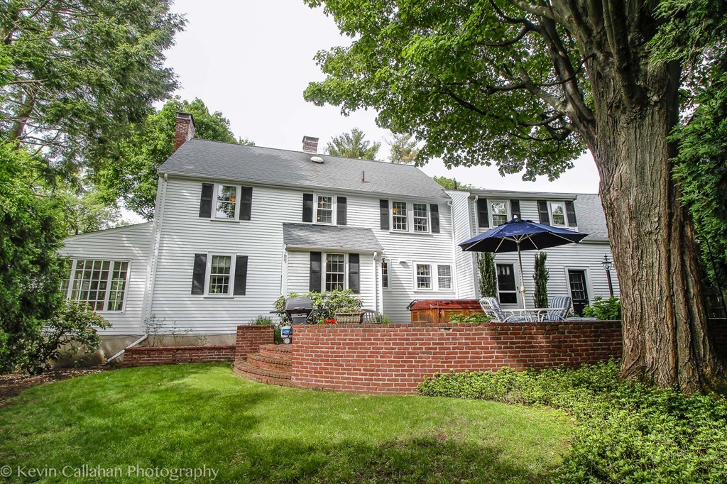 14 Meadowview Road Melrose, MA 02176 - Photo 26 of 30 Gallery Image 26