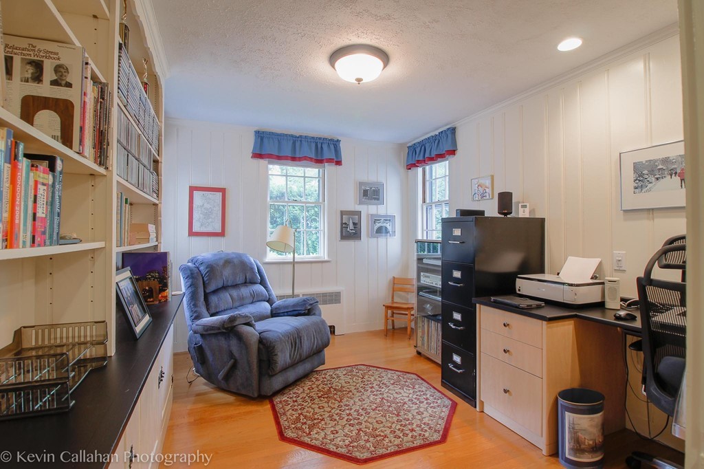 14 Meadowview Road Melrose, MA 02176 - Photo 10 of 30 Gallery Image 10