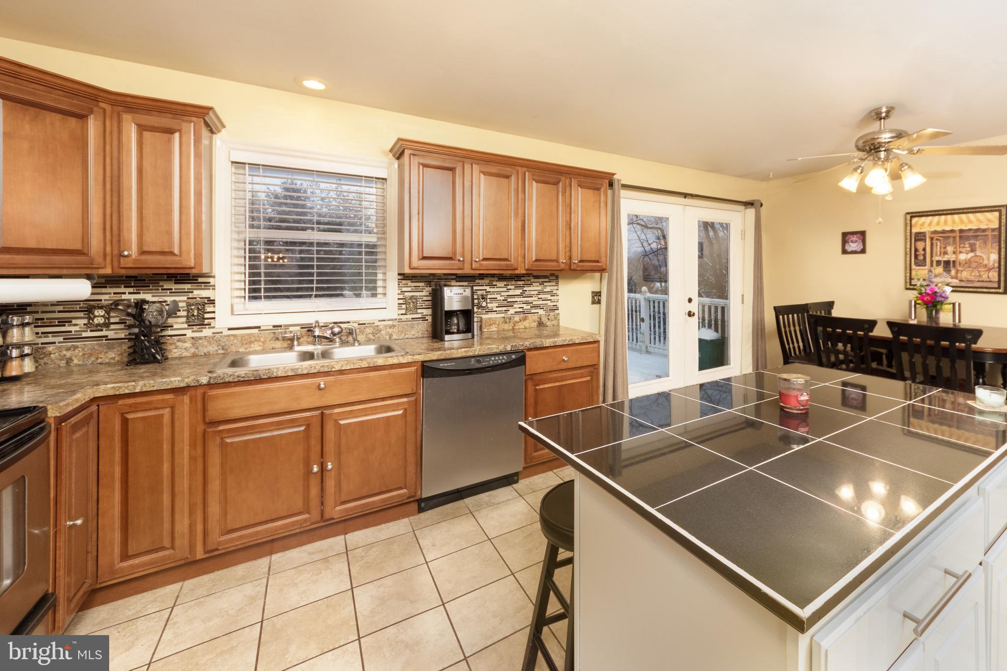4117 Forrest Road Mount Joy, PA 17552 - Photo 4 of 14 Gallery Image 4