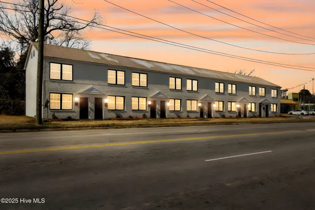 $689,500 | 656 Dr Martin Luther King Jr Boulevard, Kinston, NC 28501