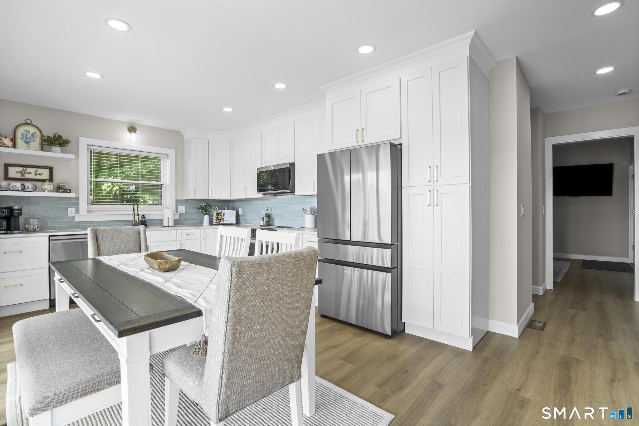 270 Elm Street Groton, CT 06340 - Photo 13 of 27