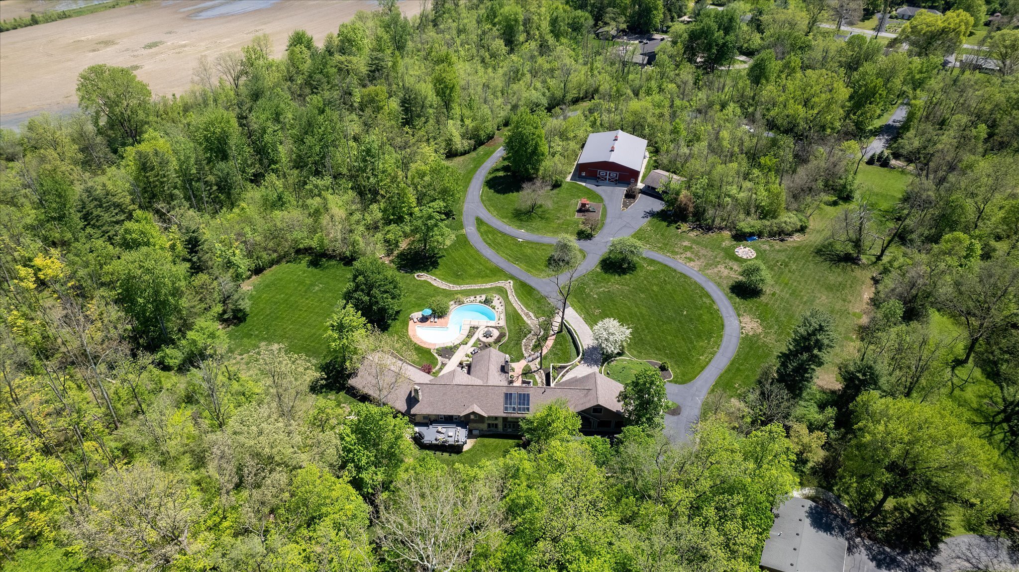 8119 Conarroe Road Indianapolis, IN 46278 - Photo 47 of 54 Gallery Image 47