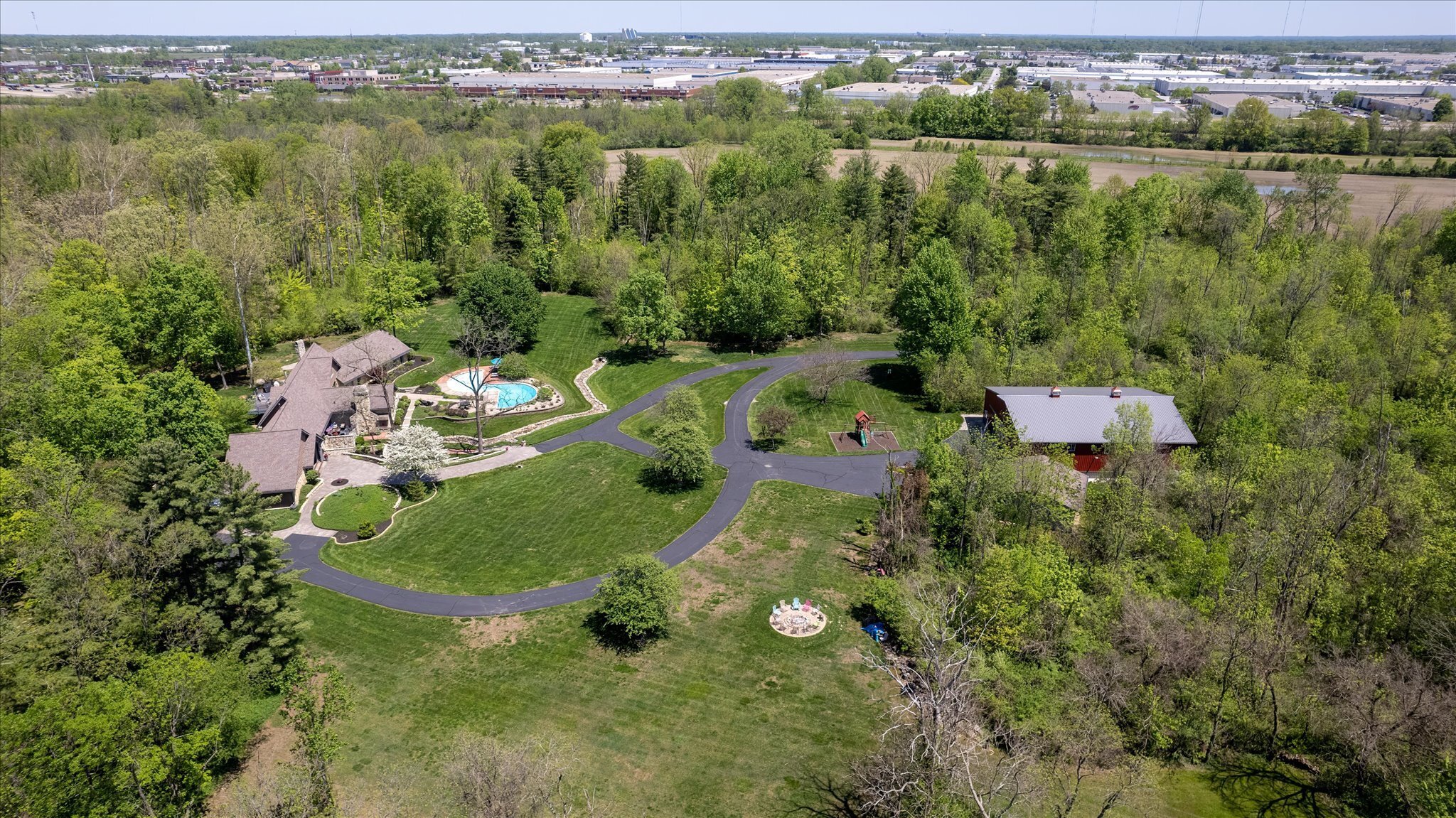 8119 Conarroe Road Indianapolis, IN 46278 - Photo 6 of 54 Gallery Image 6