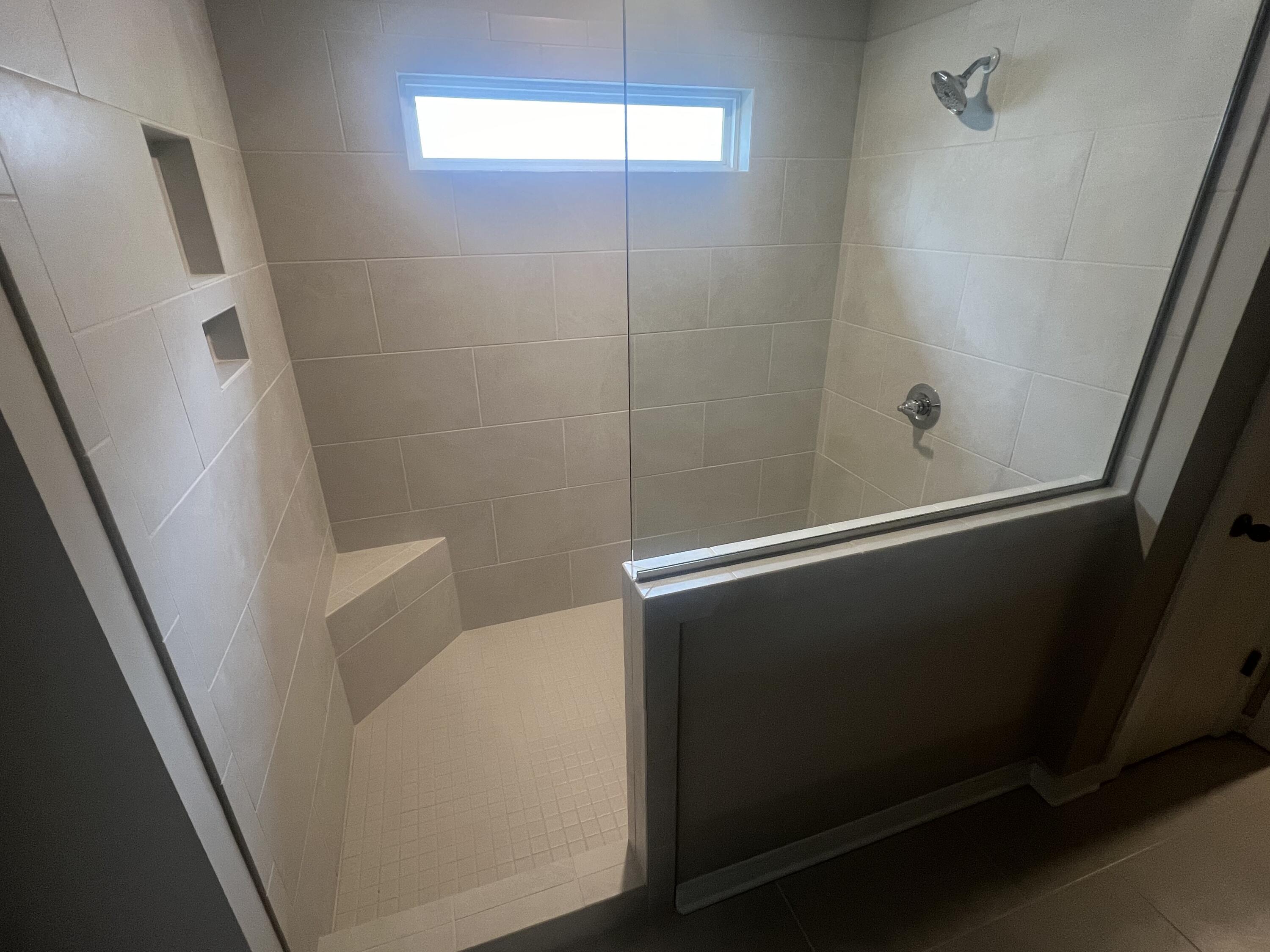 9114 Fuller Road, Unit 4 Chattanooga, TN 37421 - Photo 14 of 25 Master Standup Shower