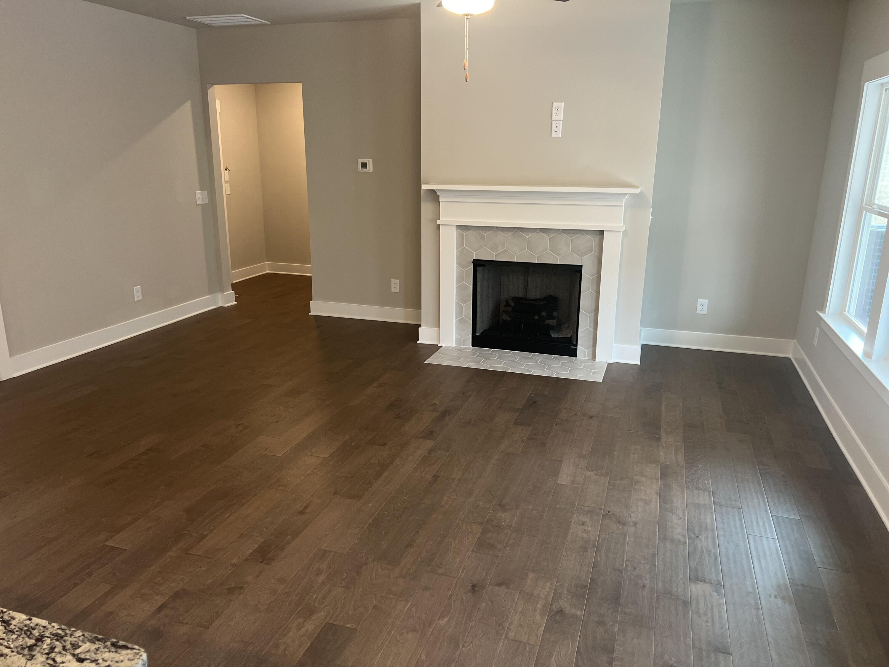 9114 Fuller Road, Unit 4 Chattanooga, TN 37421 - Photo 9 of 25 Family Room