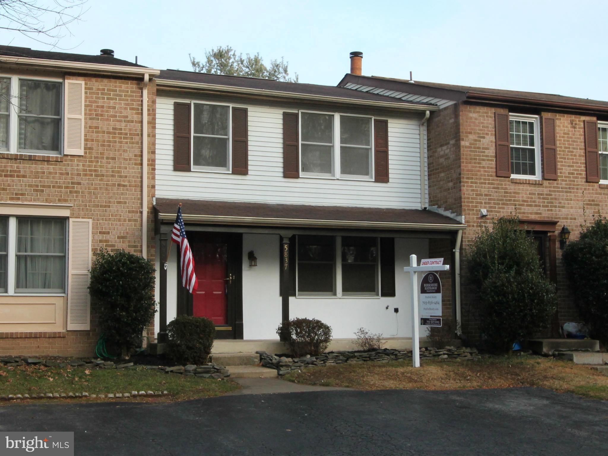 5837 Canvasback Road Burke, VA 22015 - Photo 22 of 23 Exterior (Front)