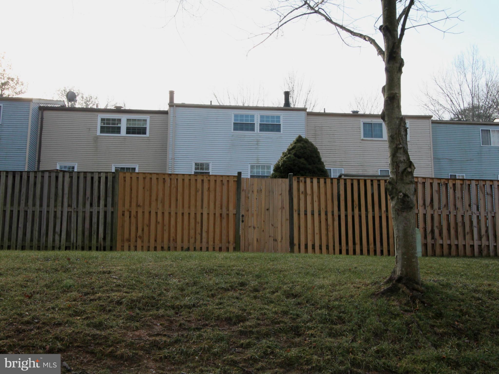 5837 Canvasback Road Burke, VA 22015 - Photo 23 of 23 Exterior (Rear)