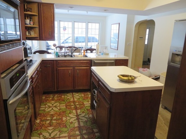 653 Bernardston Road Greenfield, MA 01301 - Photo 5 of 30 Gallery Image 5