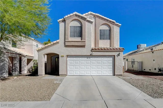 $1,994 | 1420 North Astronomy Circle, Las Vegas, NV 89128