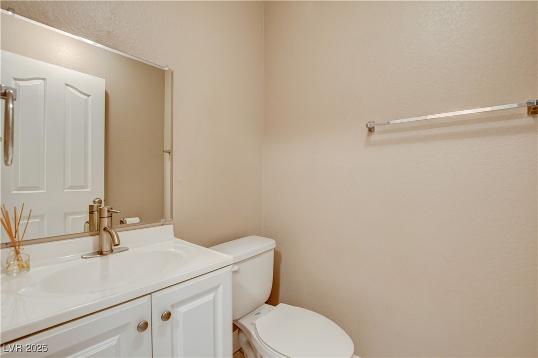 1420 North Astronomy Circle Las Vegas, NV 89128 - Photo 5 of 21