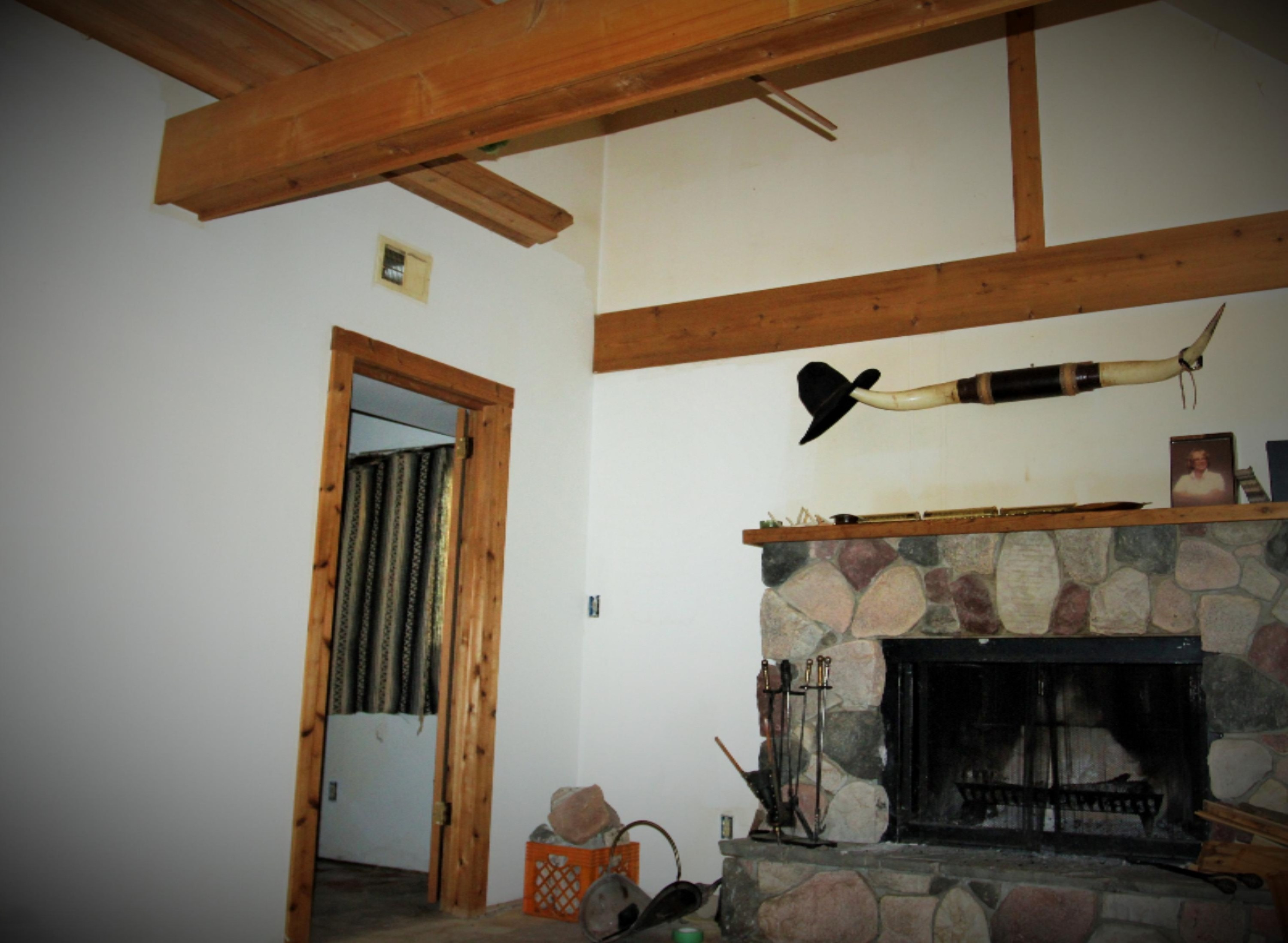 7775 Wolf Road Bellevue, MI 49021 - Photo 8 of 15 IMG_0505 (2)