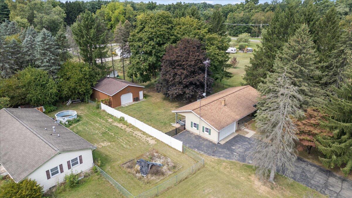 7958 Hively Road Jackson, MI 49201 - Photo 30 of 34 08-Media Jett - 08