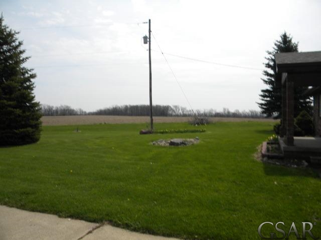 3750 East Hibbard Road Owosso, MI 48867 - Photo 19 of 28 31192835-18.JPG