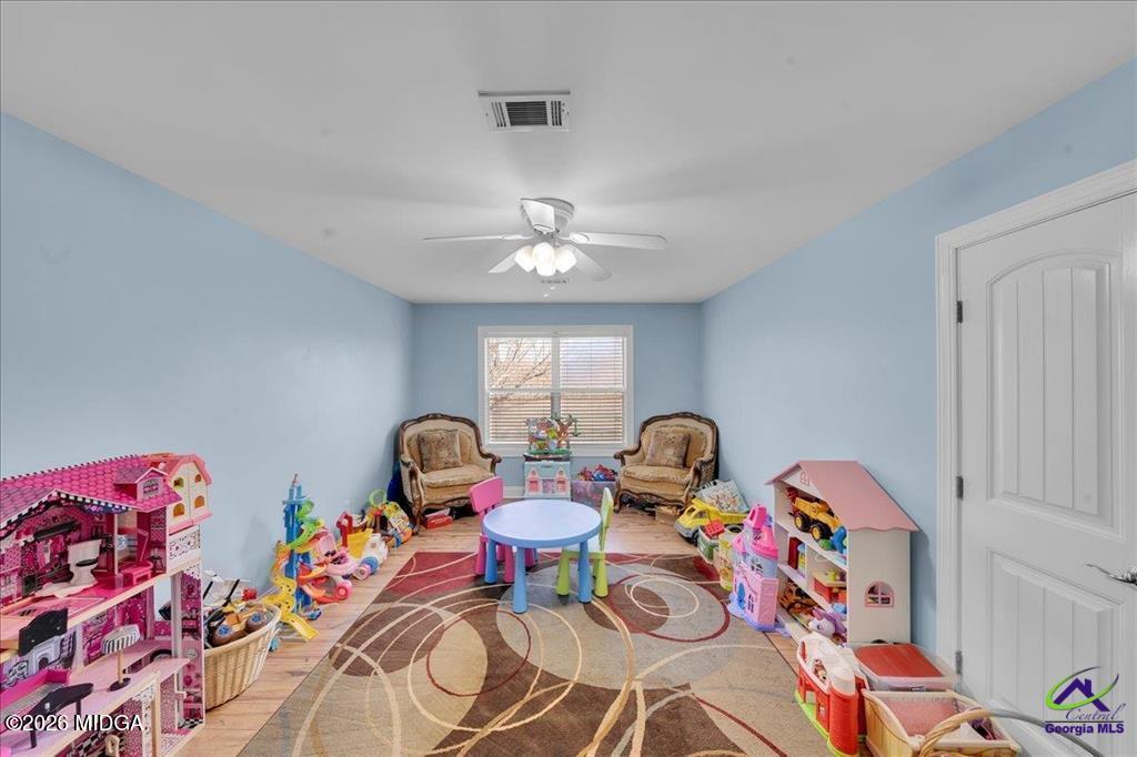 706 Orr Road Fort Valley, GA 31030 - Photo 19 of 50 a view of a workspace with furniture