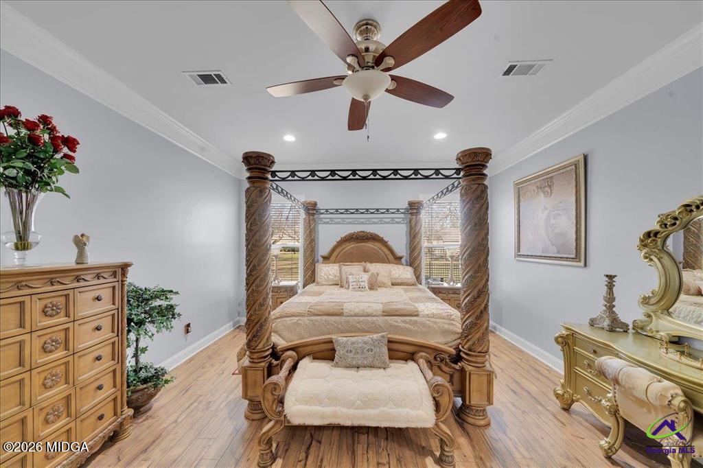 706 Orr Road Fort Valley, GA 31030 - Photo 29 of 50 a living room with furniture and a fireplace