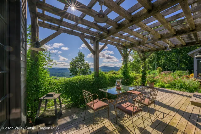 $3,850,000 | 350 Tory Hill Farm Road, Hillsdale, NY 12529