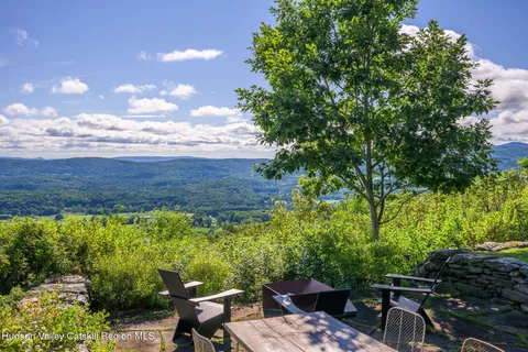 $3,995,000 | 350 Tory Hill Farm Road, Hillsdale, NY 12529