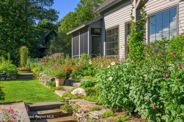 $3,850,000 | 350 Tory Hill Farm Road, Hillsdale, NY 12529