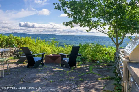 $3,995,000 | 350 Tory Hill Farm Road, Hillsdale, NY 12529