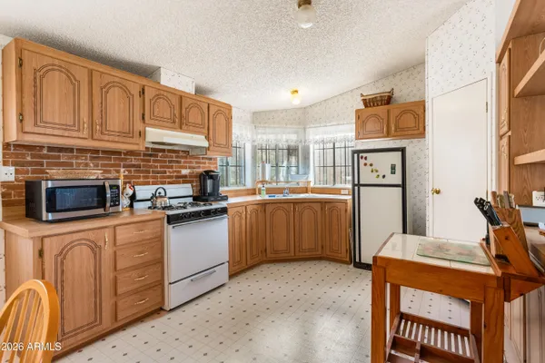 $230,000 | 7930 South Coronado Trail, Elgin, AZ 85611