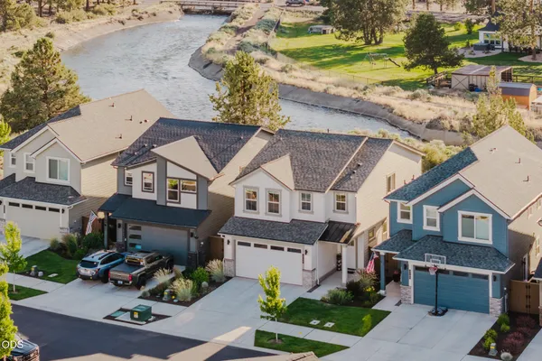 $659,000 | 3759 Northeast Tellus Drive, Bend, OR 97701