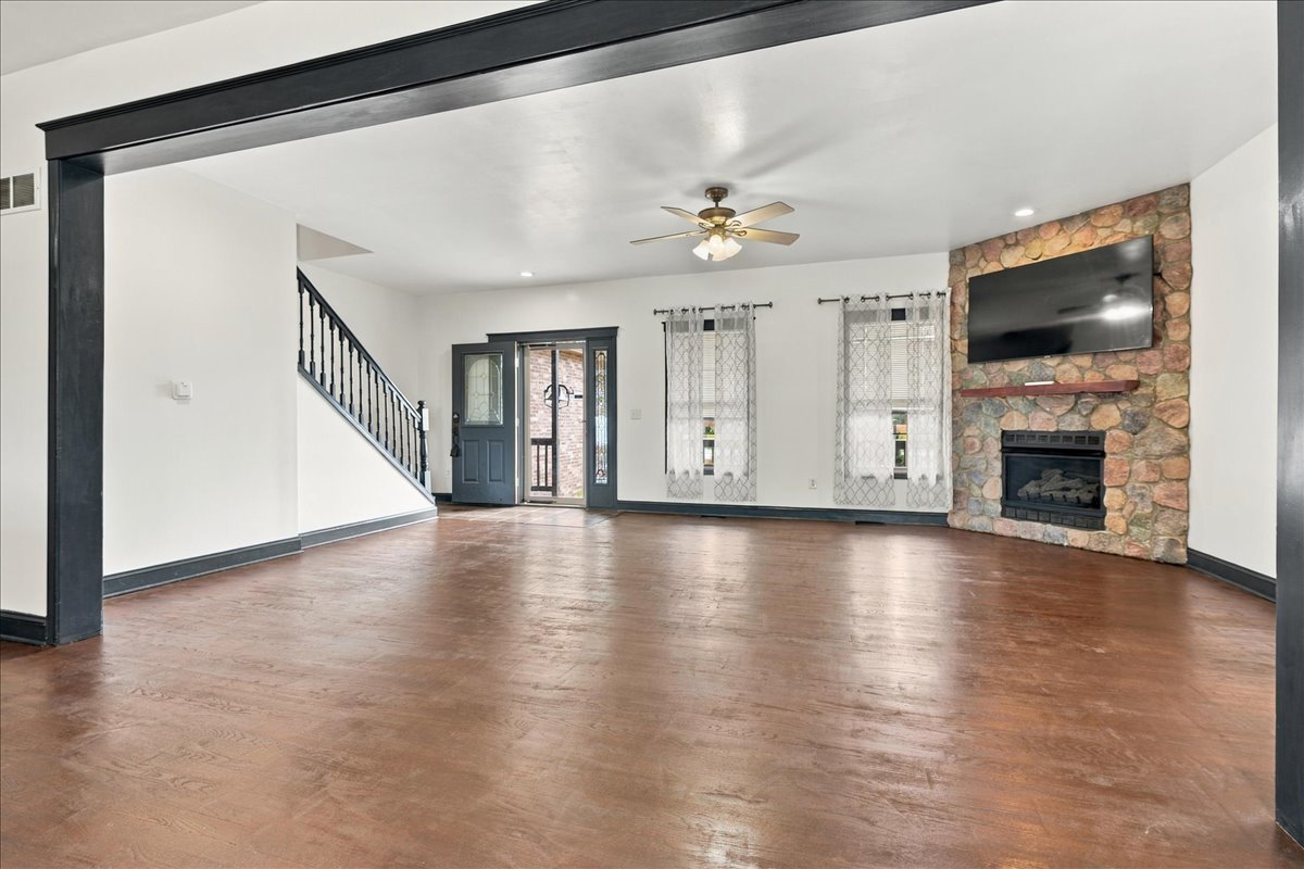 11141 1707 North Road Pontiac, IL 61764 - Photo 6 of 70 Gallery Image 6