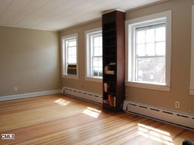 108 Rowsley Street, Unit 4 Bridgeport, CT 06605 - Photo 1 of 1 Gallery Image 1