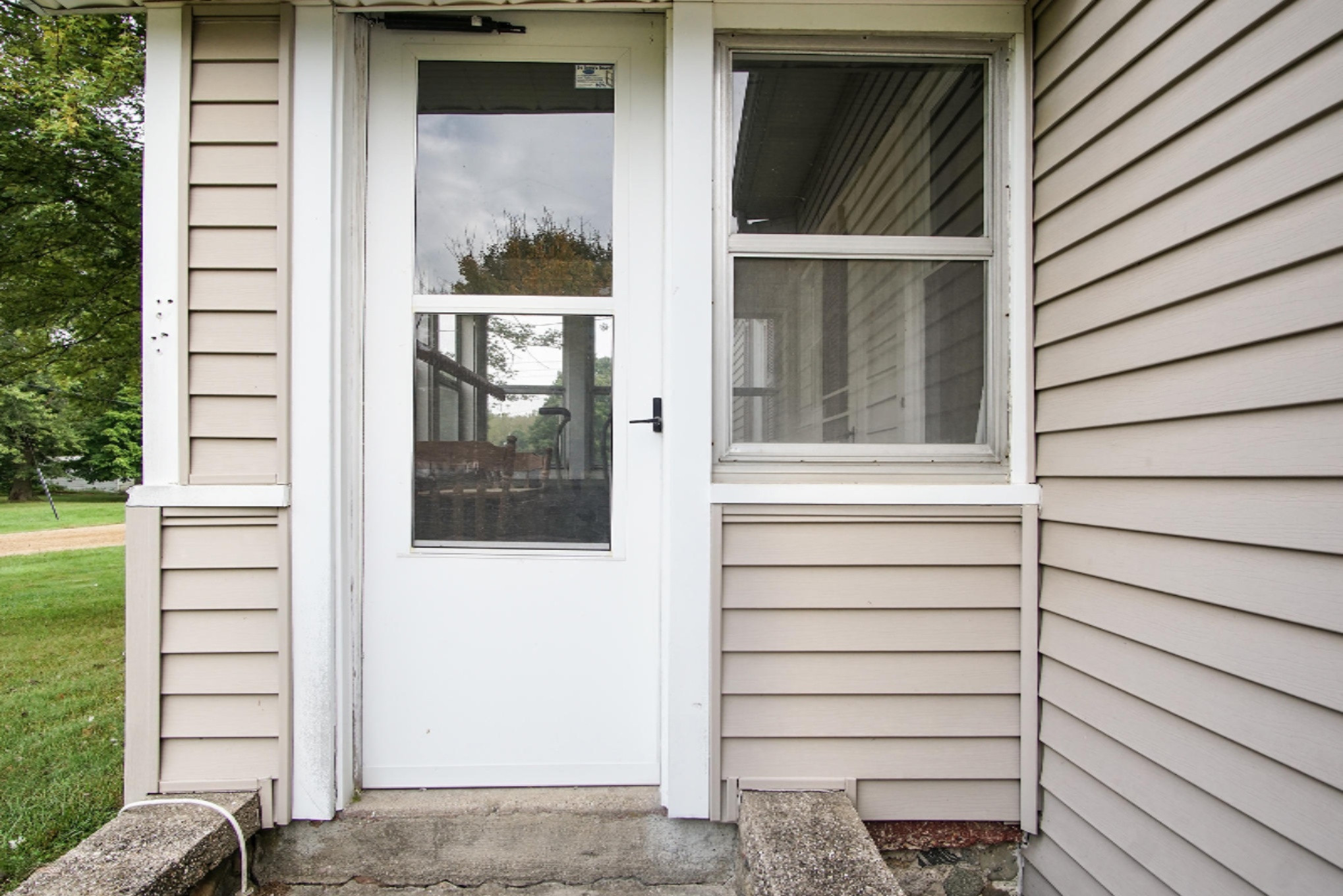2621 Adams Road Niles, MI 49120 - Photo 5 of 25 DSC00021
