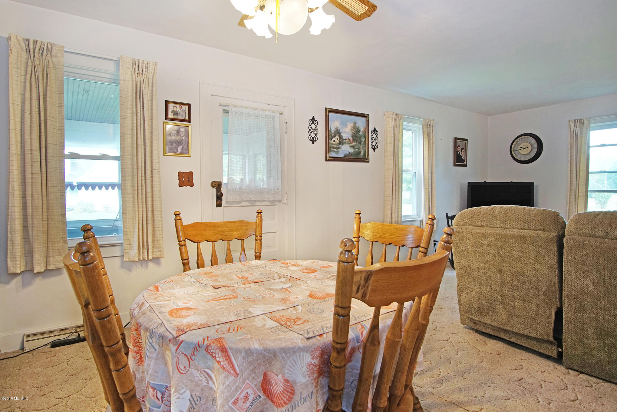 2621 Adams Road Niles, MI 49120 - Photo 9 of 25 DSC00031