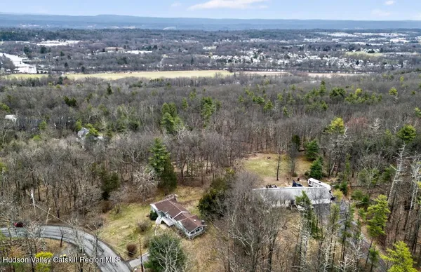 $360,000 | 655 Murray Road, Kingston, NY 12401