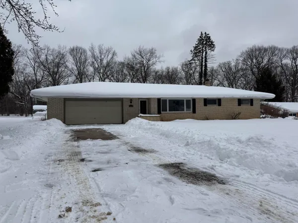 $244,900 | 1025 Joliet Drive, Niles, MI 49120