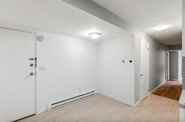 $2,000 | 427 John F. Kennedy Boulevard, Unit 1B, Bayonne, NJ 07002