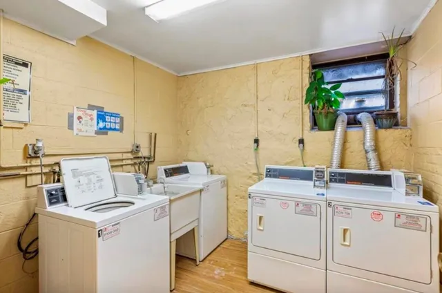 $2,000 | 427 John F. Kennedy Boulevard, Unit 1B, Bayonne, NJ 07002