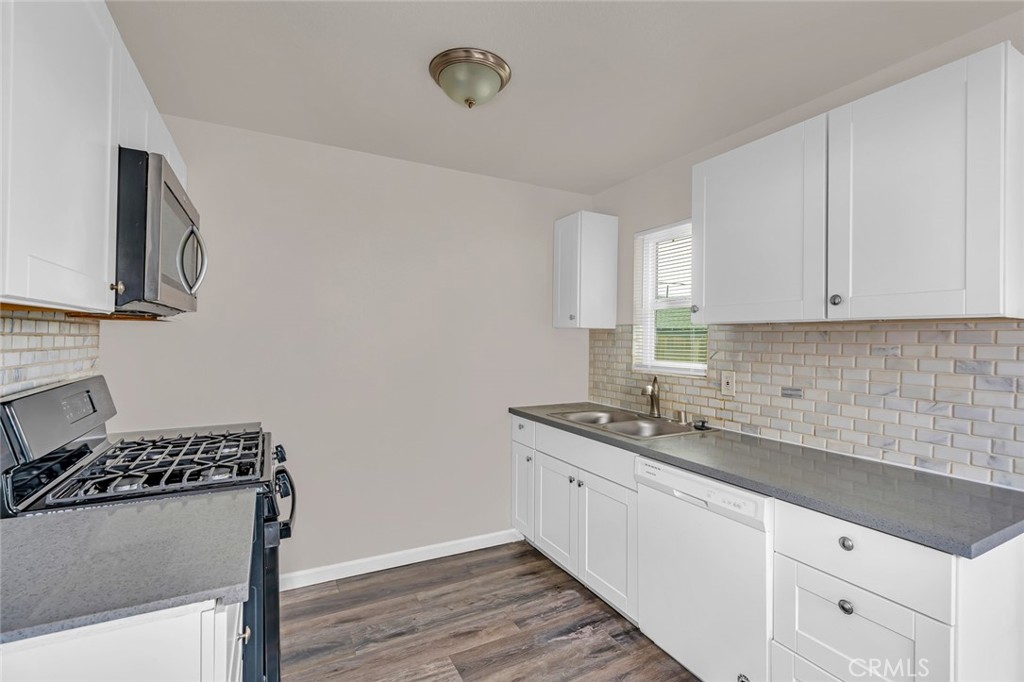 92 East 12th Street Merced, CA 95341 - Photo 10 of 29