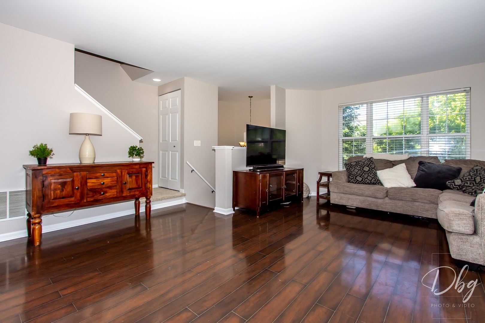 34348 North Goldenrod Road Round Lake, IL 60073 - Photo 4 of 16 Gallery Image 4
