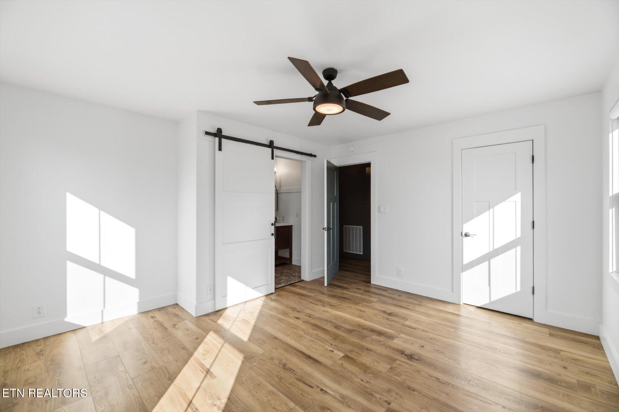 304 Oran Road Knoxville, TN 37934 - Photo 23 of 56 Master bedroom
