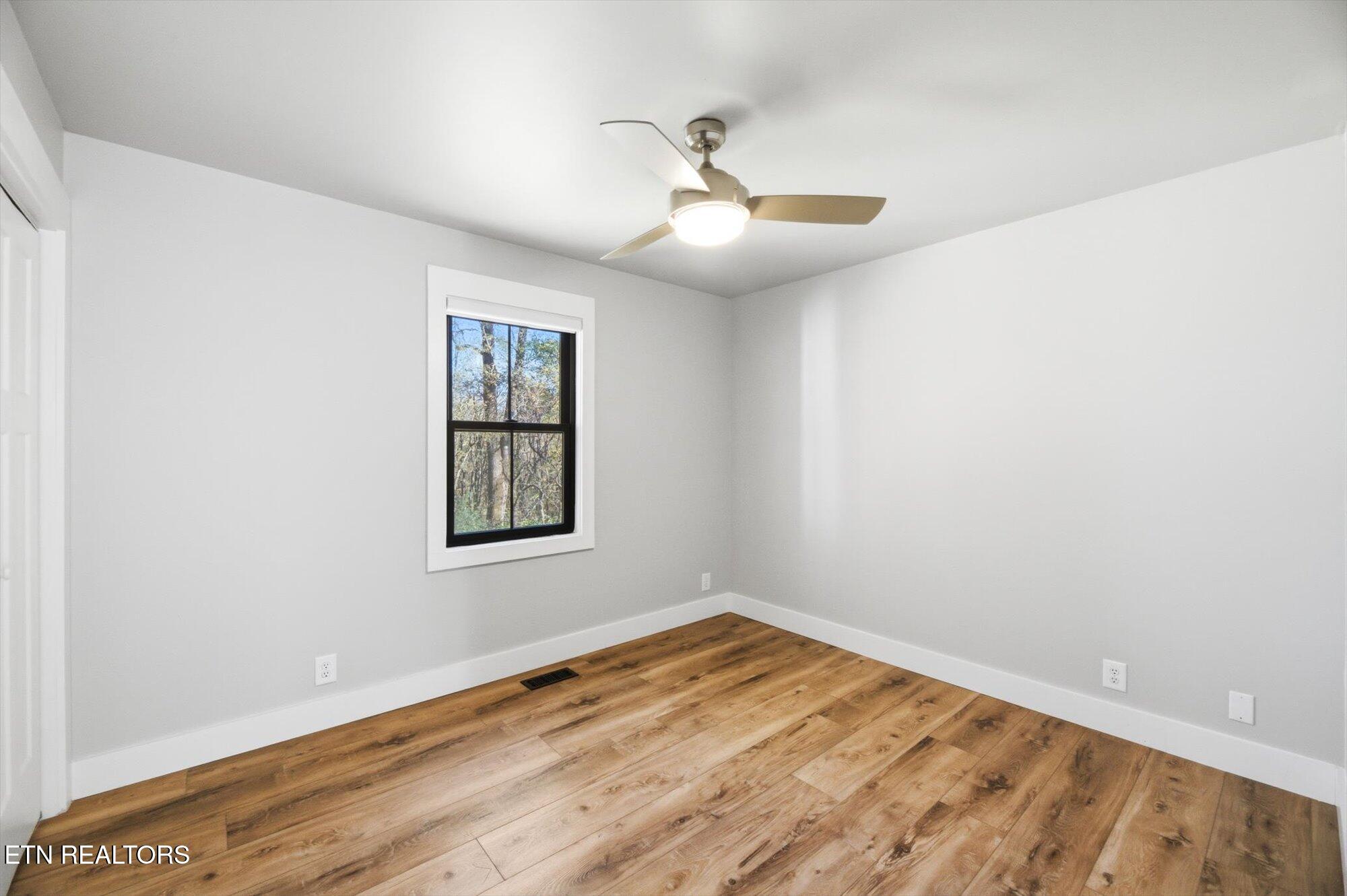 304 Oran Road Knoxville, TN 37934 - Photo 30 of 56 Bedroom #3