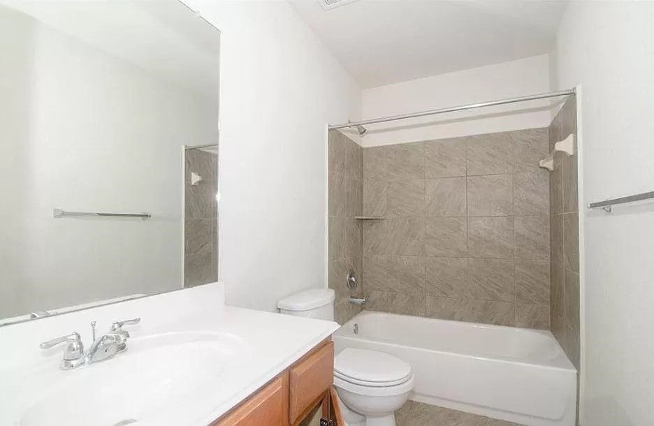 3247 Upland Spring Trace Katy, TX 77493 - Photo 10 of 13
