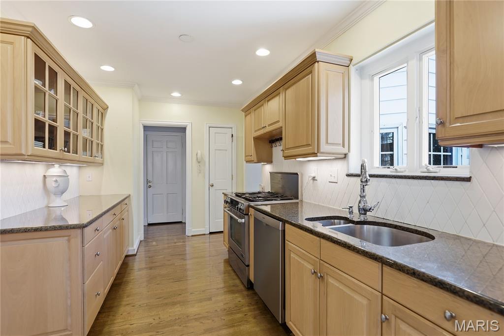 44 Willow Hill Road Ladue, MO 63124 - Photo 12 of 28 Gallery Image 12