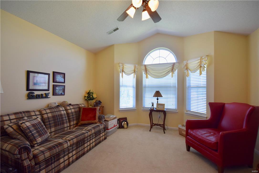 5316 Quercus Grove Road Edwardsville, IL 62025 - Photo 10 of 39