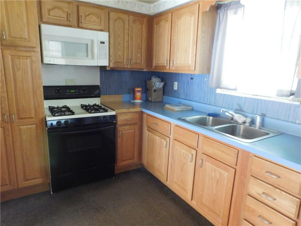 400 Stotler Road Pittsburgh, PA 15235 - Photo 3 of 12 Gallery Image 3