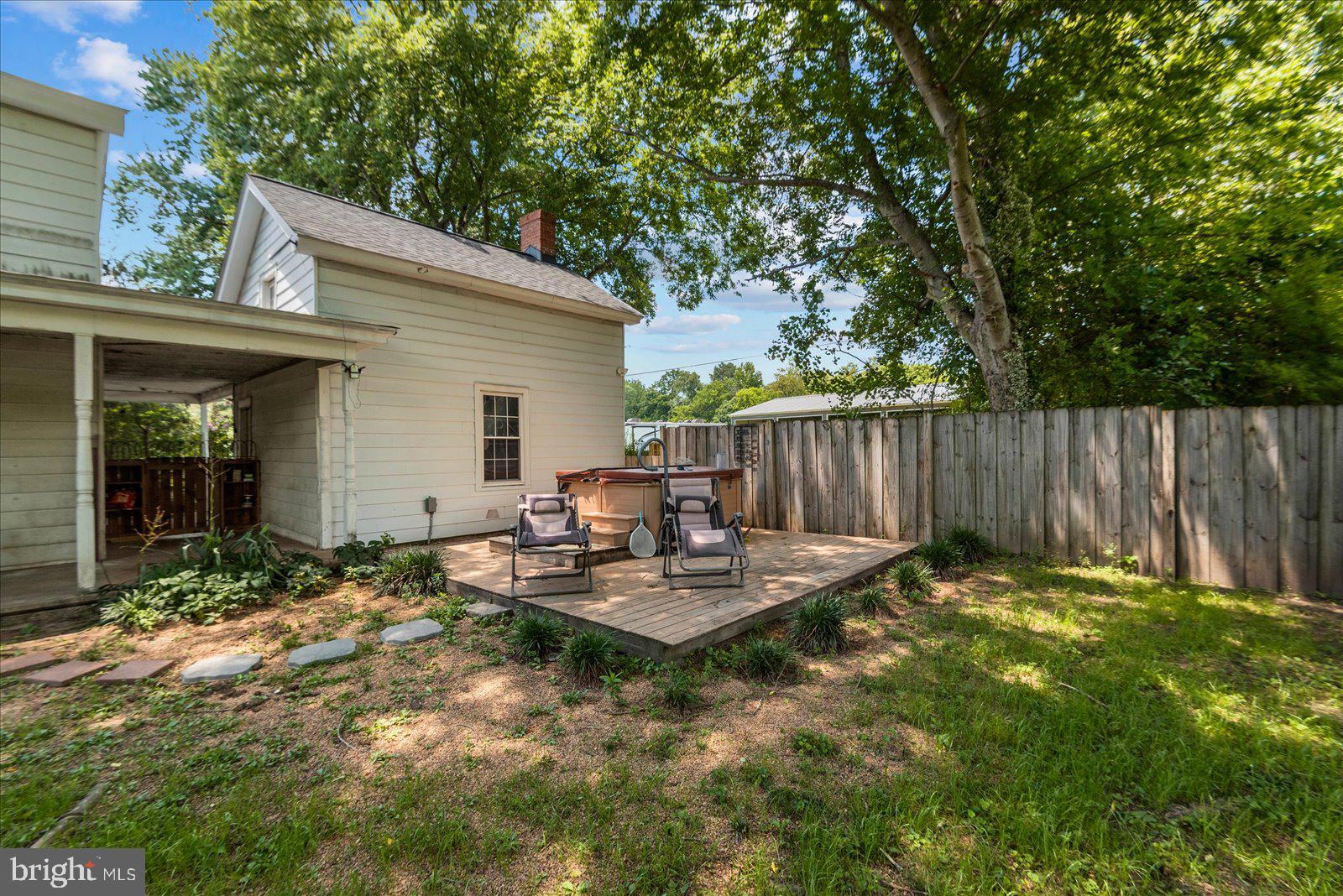 11456 Chesterfield Road Ruther Glen, VA 22546 - Photo 7 of 38