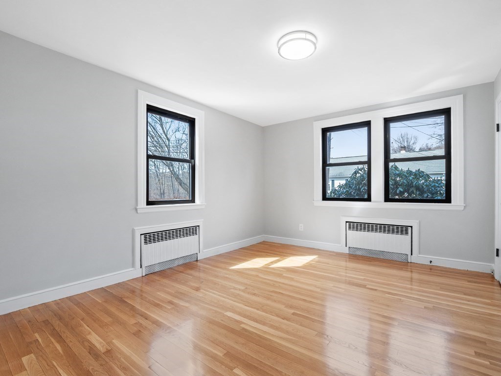 48 Albert Street Waltham, MA 02453 - Photo 16 of 37