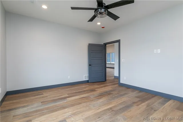 $825,000 | 31291 Los Breezes Circle, Rocky Mount, MO 65072