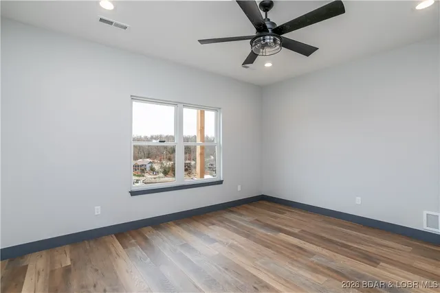 $815,000 | 31291 Los Breezes Circle, Rocky Mount, MO 65072