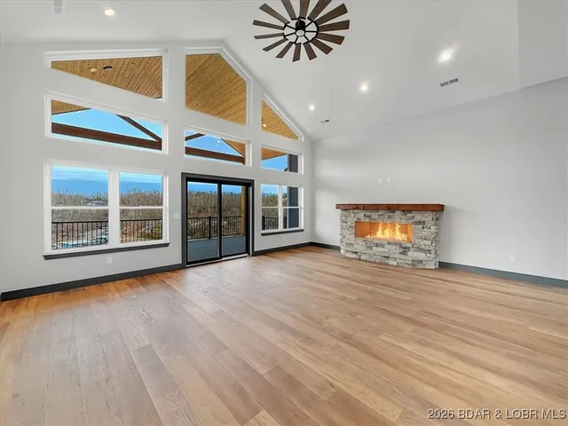 $815,000 | 31291 Los Breezes Circle, Rocky Mount, MO 65072